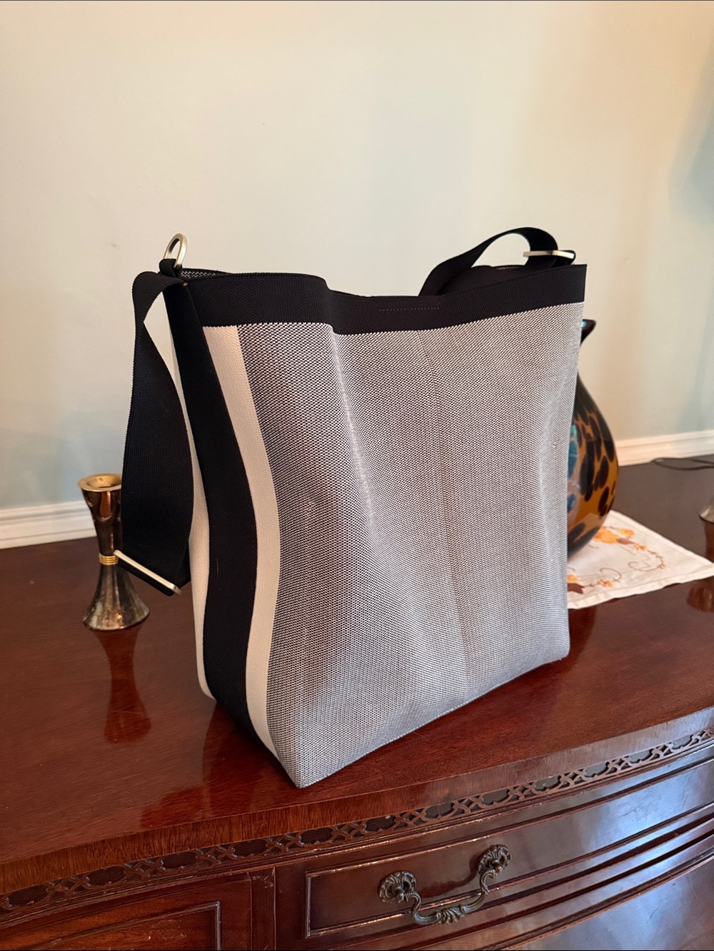 Rothys bucket bag